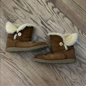 UGG Chestnut Suede Boots with Shearling Trim